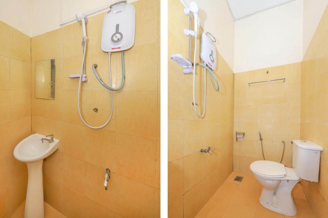 Oyo 89763 Bluewater Hotel Mersing Ngoại thất bức ảnh
