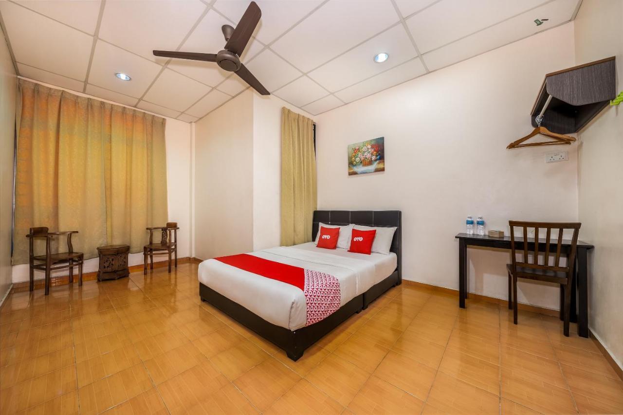 Oyo 89763 Bluewater Hotel Mersing Ngoại thất bức ảnh