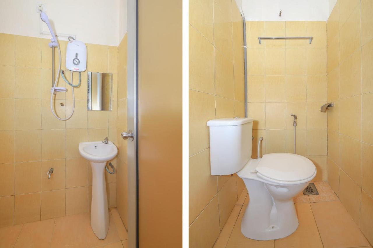 Oyo 89763 Bluewater Hotel Mersing Ngoại thất bức ảnh