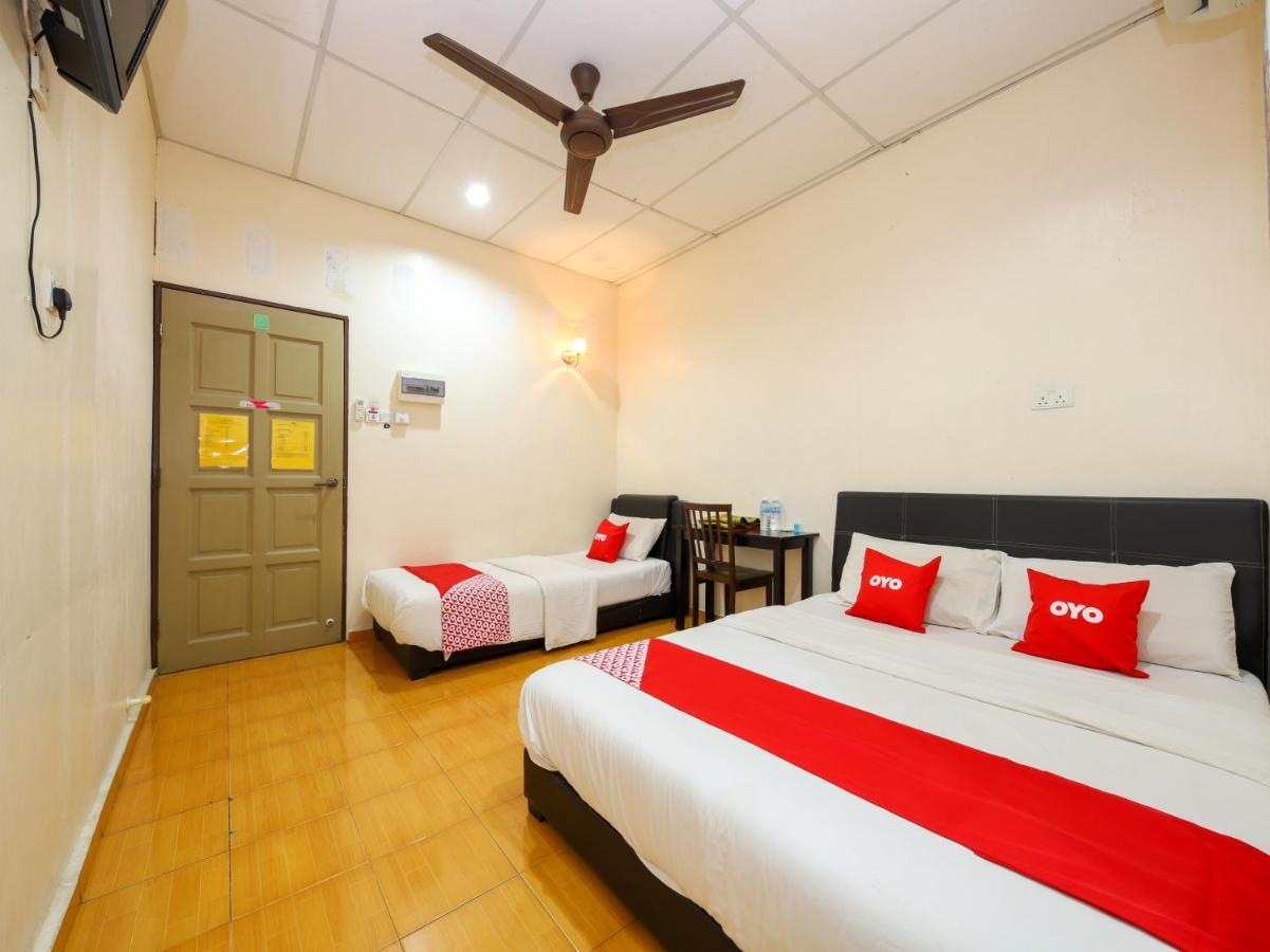 Oyo 89763 Bluewater Hotel Mersing Ngoại thất bức ảnh