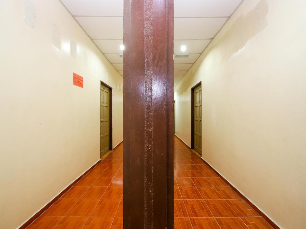Oyo 89763 Bluewater Hotel Mersing Ngoại thất bức ảnh
